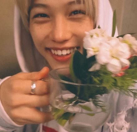 — felix being the sweetest boy; a heart filling thread  #StrayKids  #skz