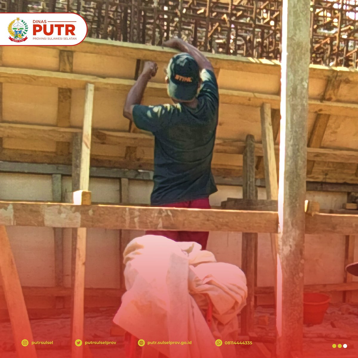 PUTRSULSELPROV's tweet photo. Progres pembesian pada pembangunan jembatan Sungai Bua - Rantepao Di Kabupaten Luwu.
#sulselprov #roadcare #putr https://t.co/hbWax373pe