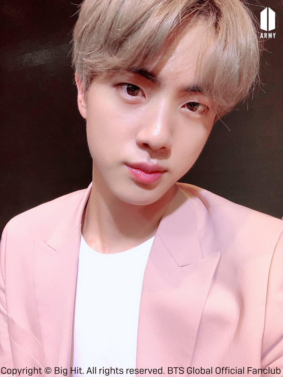 finally went through my membership part of weverse,, and found selfies i didnt know existed.... i love him so much PLEASE LOOK AT THE MATERIAL (also featuring a small jk!!)