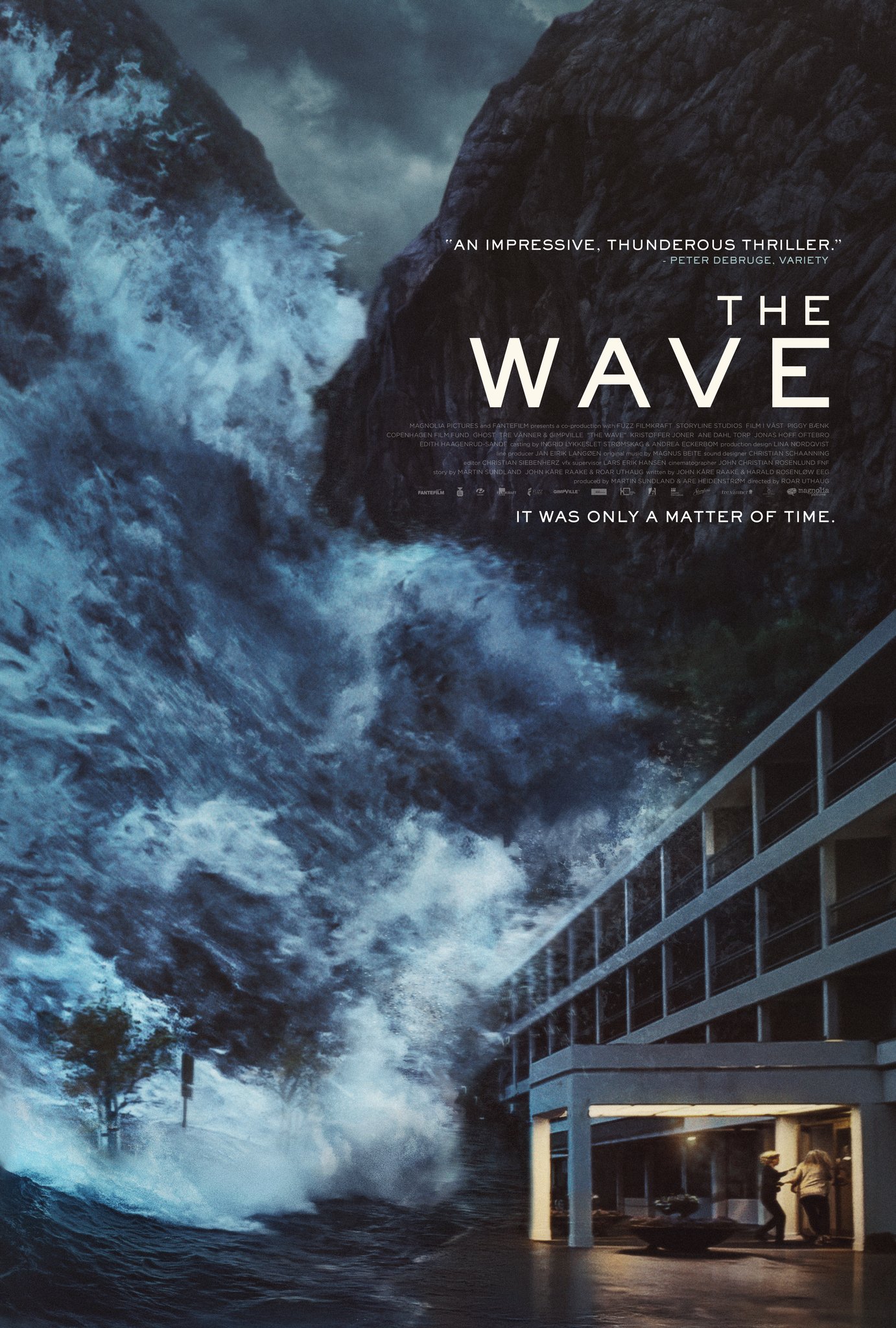Caught by a Wave Ganzer Film Stream by ganzer X
