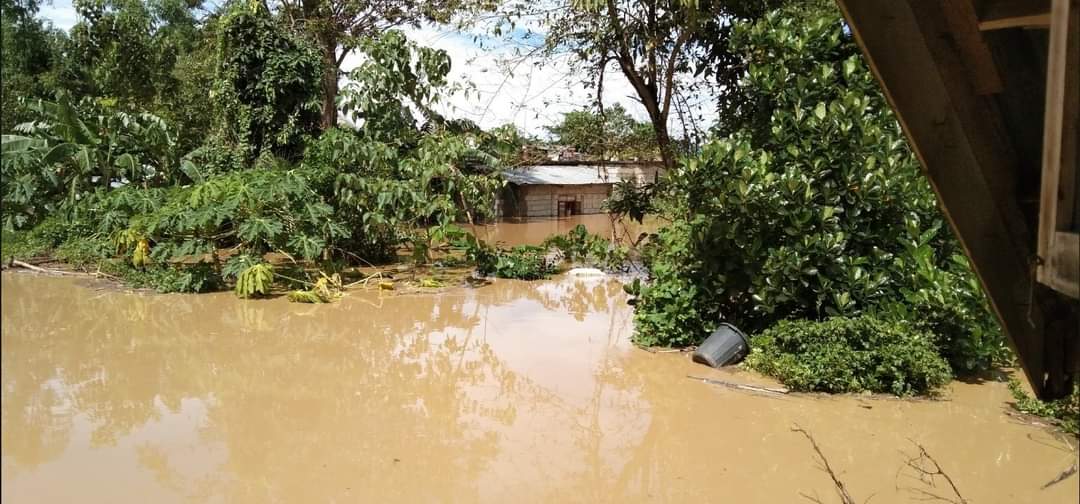 themariansmu's tweet photo. #UlyssesPH | 𝗧𝗨𝗚𝗨𝗘𝗚𝗔𝗥𝗔𝗢 𝗖𝗜𝗧𝗬
as of 1:30 PM 

Photos: Tin Macababbad https://t.co/8OCvWxzFmc