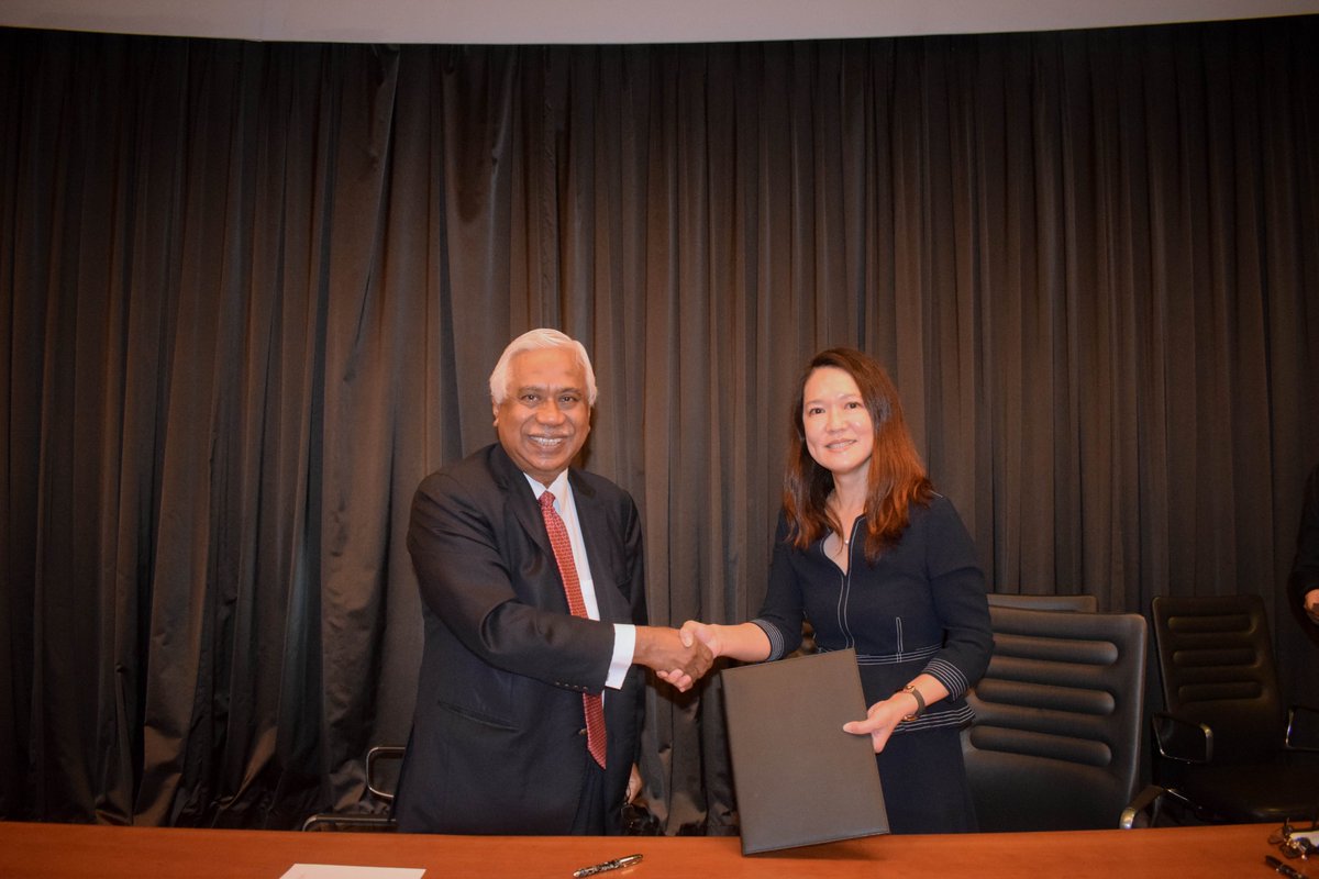sutdsg's tweet photo. #equalopportunities through #Education – we’ve signed an agreement with Singapore Freemasons through their Masonic Charitable Fund Singapore to establish the Masonic #CharitableFund – SUTD #bursary Award! https://t.co/woEH1pwxdo