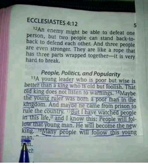 ibagumOldman's tweet photo. #Kyagulanyi4President 
It's well endorsed in the holy bible #m7out https://t.co/MUe0wCH14P