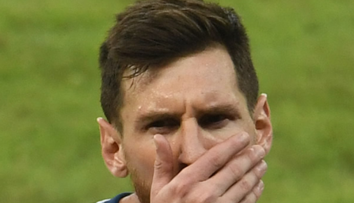 flavisionng's tweet photo. Messi Young Thug Mebe Fajr #ABT_THEALBUM Wizkid Chris Brown #MadeInLagosAlbum Lala #SomethingFishy Burna #VoodooSoundsEp
World Cup qualifier: Messi Denied Goal As Paraguay Hold Argentina
https://t.co/dqWmllQhyr https://t.co/7PhOEZ4C6N