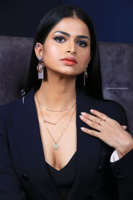 cinemapressclub's tweet photo. Beauty in Black! Actress #SumaPoojari Pics
@sumagpoojari
@KskSelvaPRO https://t.co/avBndUsrjK