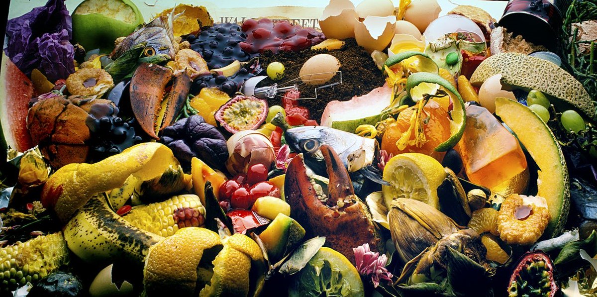 CollectMyFood's tweet photo. Each household in @Wandsworth produces ~500kg of #foodwaste per year.
This costs ยฃ75 of YOUR council tax to burn into CO2 emissions!
#Compost = more ยฃยฃยฃ and CLEAN air for schools.
#ClimateEmergency #GreenestBorough
@LittleNinjaUK @wandbc https://t.co/2N8ahNNSbJ
