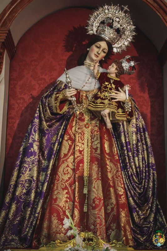 ExaltacionJerez's tweet photo. 𝗡𝗨𝗘𝗦𝗧𝗥𝗔 𝗦𝗘Ñ𝗢𝗥𝗔 𝗗𝗘 𝗟𝗔𝗦 𝗩𝗜Ñ𝗔𝗦 𝗧𝗜𝗧𝗨𝗟𝗔𝗥 𝗗𝗘 𝗡𝗨𝗘𝗦𝗧𝗥𝗔 𝗛𝗘𝗥𝗠𝗔𝗡𝗗𝗔𝗗

El Obispado de Asidonia-Jerez nos concede incluir como Titular de nuestra Hermandad a Nuestra Señora de las Viñas

Más información 👉https://t.co/RLIr8gl72z https://t.co/Bqfdshpc0C