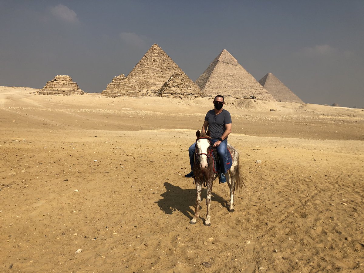 doug_griffiths's tweet photo. My job affords next the most amazing experiences. Today it was seeing the Pyramids at Giza, #Egypt 🇪🇬. A bucket list item ticked. #Bucketlist #yesitswork #travel https://t.co/g9NzeSHo6z
