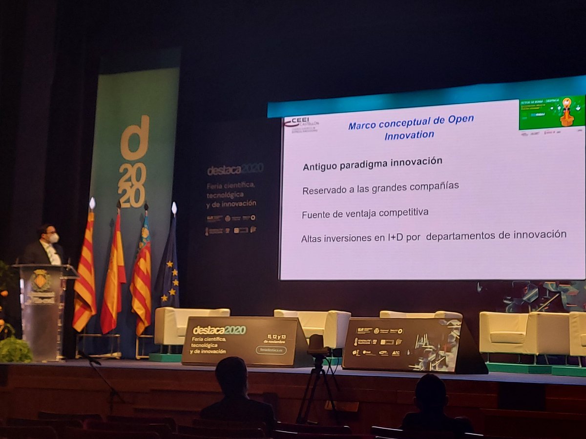 CEEICastellon's tweet image. . @luibasa enmarca la convocatoria de #innovaciónabierta de #SOMATechHub y @ciccvuji en #Destaca2020 en el nuevo paradigma de la #innovación.