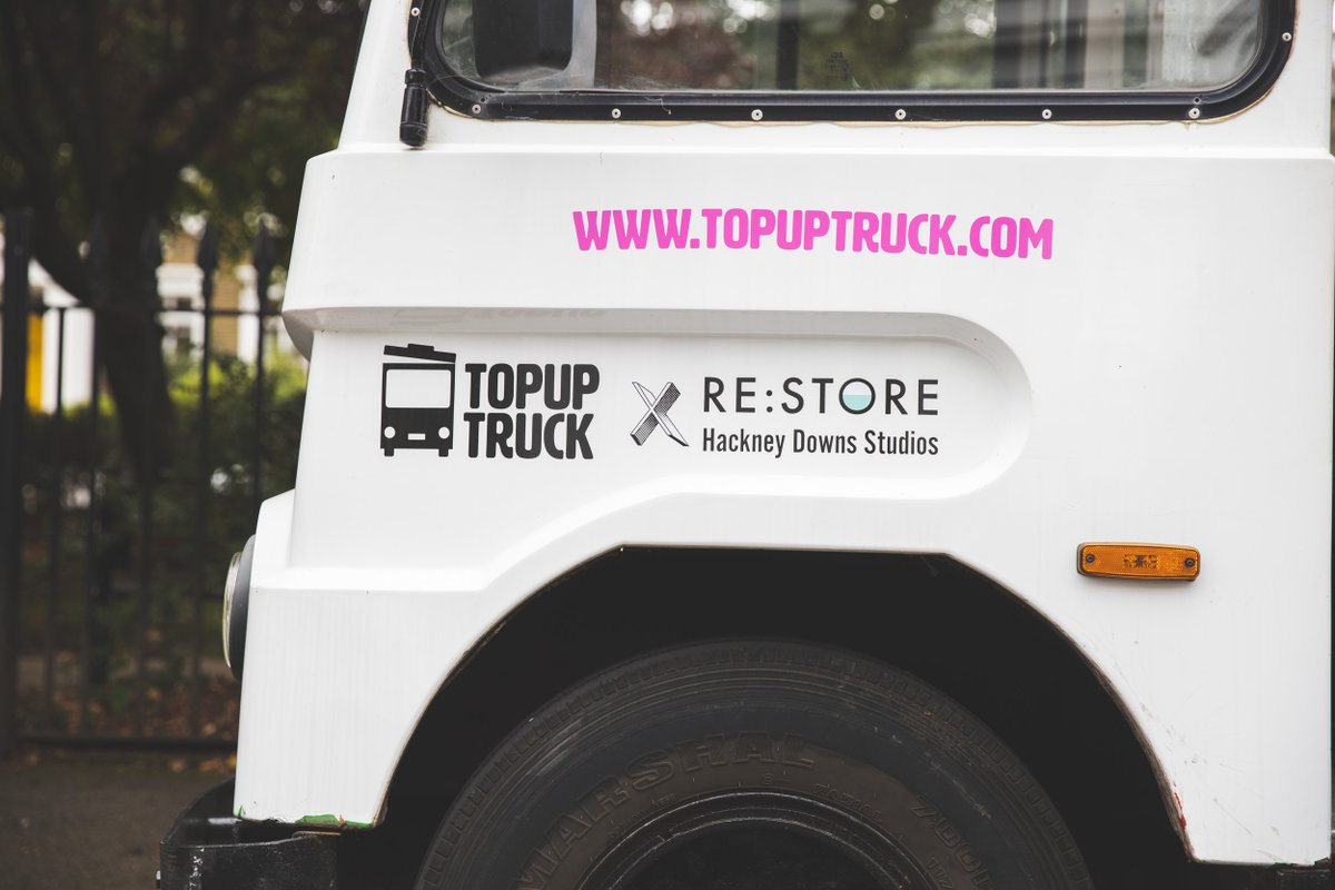 fearghalcorbett's tweet photo. Packaging-free grocery shops are great, but it can be a hassle carting all your containers back and forth. If you find it difficult to get to the shop, what if the shop came to you?  
@topuptruck : “the refill store that floats to your door”
#plasticpollution #zerowaste https://t.co/5i7Nyjd6pL