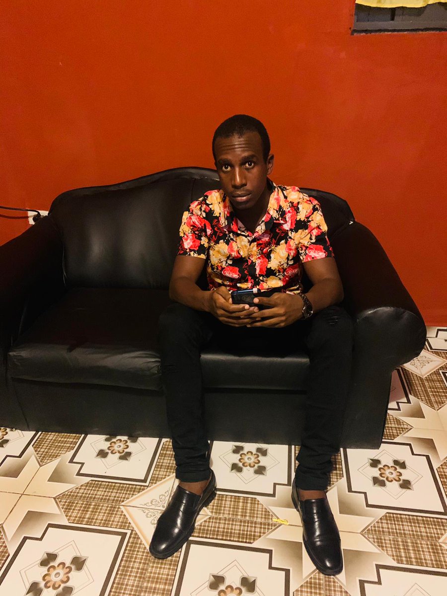 AimeLarson's tweet photo. Happy birthday to me 💡thnx God https://t.co/MNqGQv0GqX