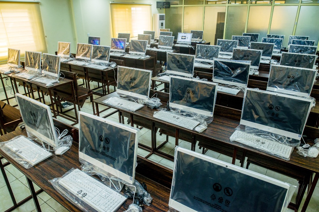 NITDANigeria's tweet photo. Inside the National Centre for Artificial Intelligence and Robotics commissioned by the Honourable Minister @FMoCDENigeria @DrIsaPantami, at Wuye Abuja.

#DigitalNigeria https://t.co/HC3wochWCb