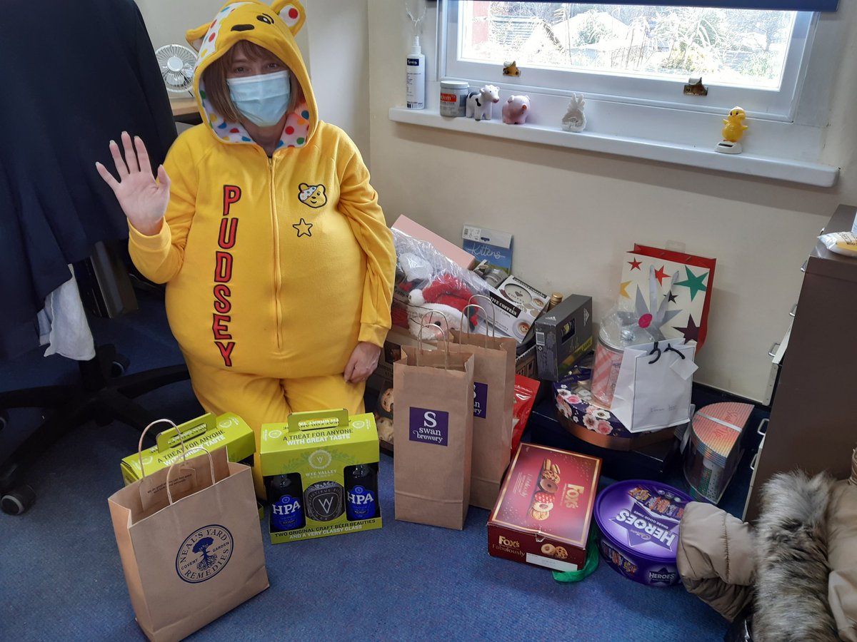 Pudsey made it to Leominster Community Hospital making sure he was wearing ppe and maintaining social distancing throughout! Raising lots of money for a great cause  #ChildrenInNeed2020 <a href="/WyeValleyNHS/">Wye Valley NHS Trust</a> <a href="/LucyFlanagan70/">Lucy Flanagan</a> <a href="/weekdayworker/">David Farnsworth</a>