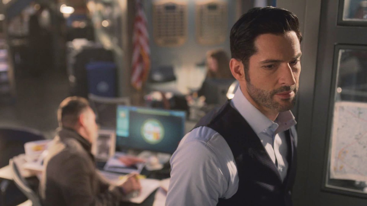 505 "Detective Amenadiel"