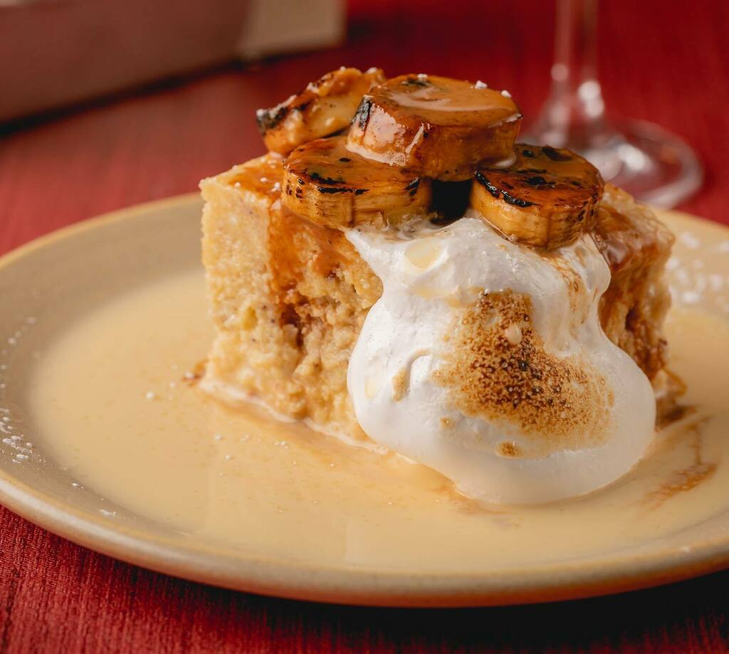 Banana tres leches cake, rum soaked bananas, cajeta, marshmallow cream. 🍌💥 

If you need us, we’ll be tasting testing this for the rest of the month 😆🥄🍰 

#tresleches #christmasmenu #christmasfeast #treslechescake #mexicandessertporn instagr.am/p/CHh5gsRHmuj/