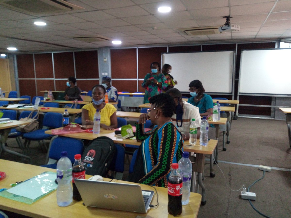 kikeoduyebo1's tweet photo. #LASAM Bi-Annual Meeting : High out-of-pocket expenditure, inadequate health funding should be tackled by @LSMOH, @followlasg for improved #MNCH service delivery in Lagos. @MamaYeNigeria @omolaraolusaiye @healthstyleplus @LACSOP @mayowapost @NkireChichi https://t.co/sqt80fEIOz