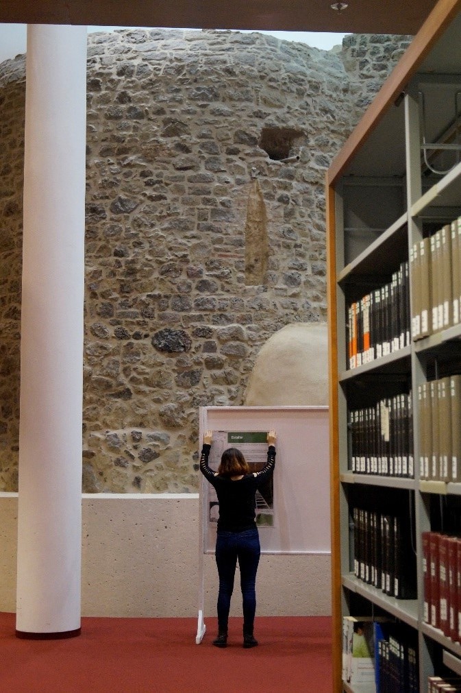 ub_ffm's tweet photo. Du möchtest #FAMIAzubi an der UB Frankfurt werden? Hier ein kleiner Einblick in die Bibliothek Sozialwissenschaften und Psychologie #ausbildung2021 #ubffm #BSP https://t.co/DmzT1AutX4