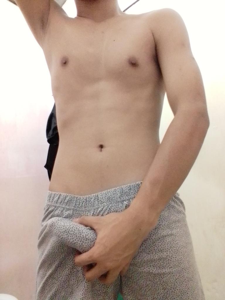 don_markk08's tweet photo. tara ligo. ligo lang promise✋
#altertaguig #bagetsforhire https://t.co/femDSGyrSW