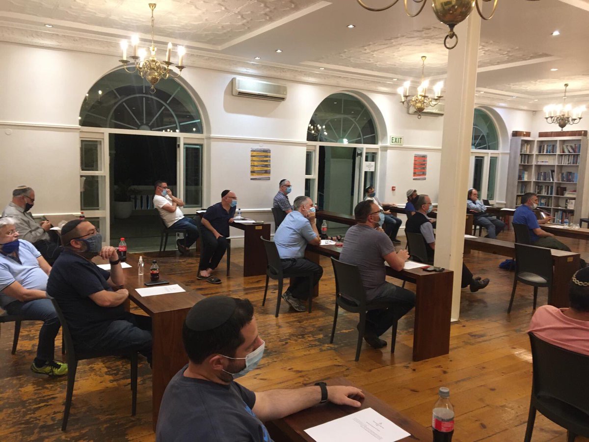 SCP_Learning's tweet photo. SCP - Cape Town, South Africa 🇿🇦 with the incredible Rabbi Dani Brett!
Largest Halacha Chabura ever in Cape Town thanks to Rabbi Brett!
Join the #SCPrevolution https://t.co/eOWIEl39S5