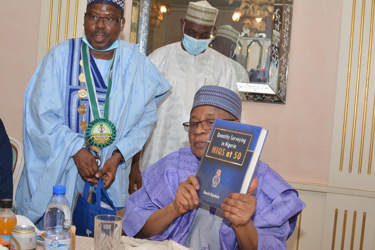 NIQSlive's tweet photo. Photos from the courtesy visit to Former President of Nigeria and Grand Patron of the NIQS, General Ibrahim Babangida (GCFR)
#niqs #niqsupdates #quantitysurveyors #nigerianquantitysurveyors https://t.co/vKiJ0srRpZ