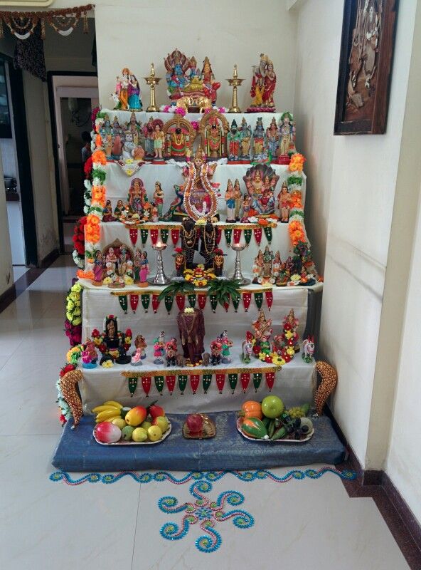 திராவிடம் கோட்டை விட்டதும், இங்கே தான்!:)*கொள்கை மட்டுமே பரப்ப எண்ணி*உணர்வுகளை மறந்து போனது:(எந்தவொரு சமூகமும்சடங்கியல் & விழாக்கள் இன்றி அமையாது!மேலெழும் மக்களின், உணர்வுத் தேவைகளைநல்ல சடங்கியலாக மாற்றிவழிகாட்டா விட்டால்பார்ப்பனச் சடங்கியலே பிடித்துக் கொள்வர், மக்கள்!