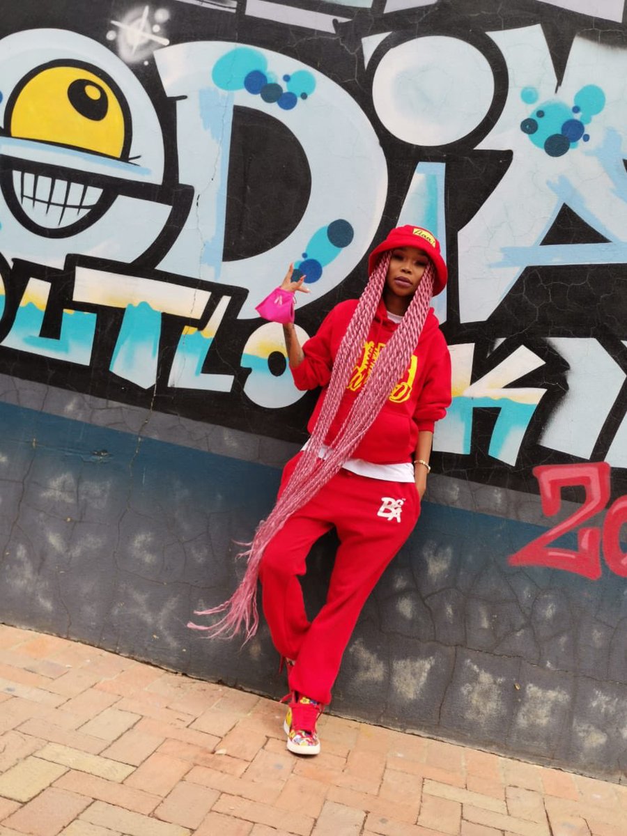 Boo_Z_'s tweet image. Guess who’s back?!😈

The one and only @FifiCooperSan has a NEW hot single #NetSo that is available on all digital stores!

🔗 song.link/i/1539282307