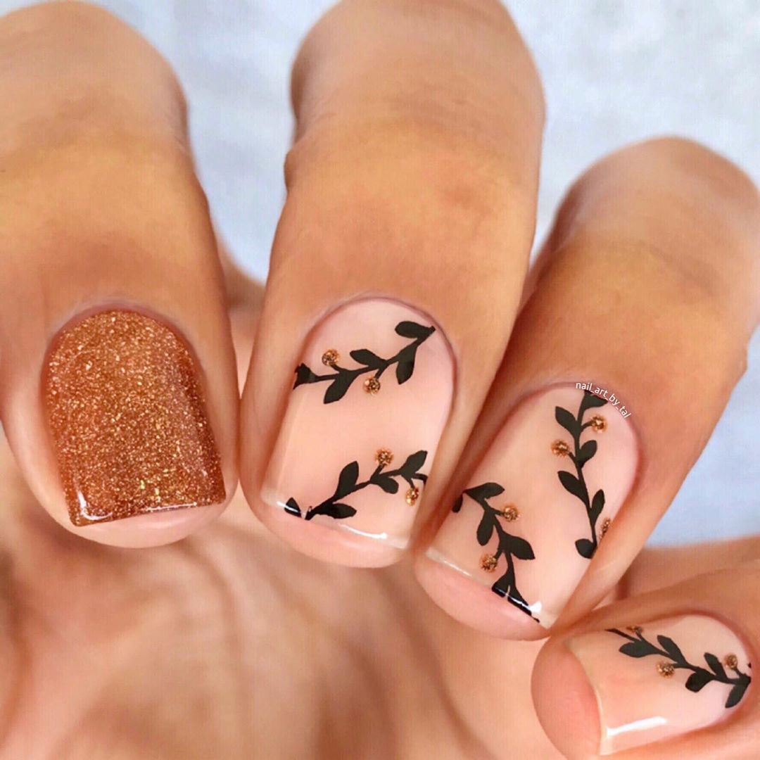 Aroused some fall vibes by this pretty mani🍂
.
Thanks IG nail_art_by_tal💞
Used our stamping plate BPX-L018✨
👉🏻bornprettystore.com
.
#bornprettystore #nail #nudenails