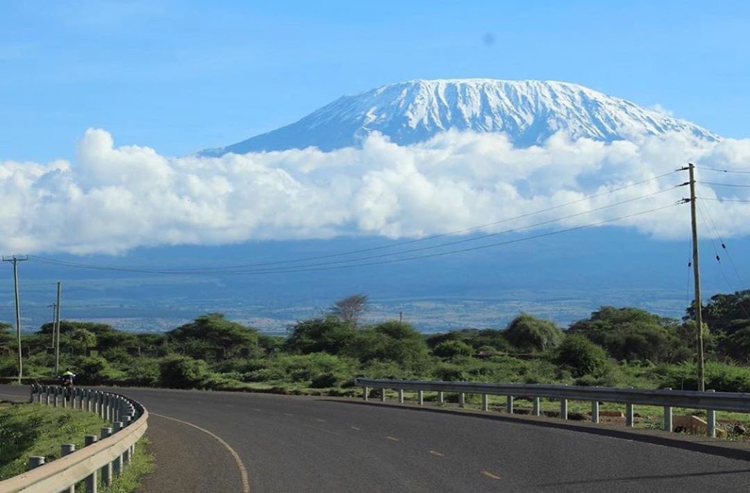 Musonobaria's tweet photo. After the reformatioms, Tanzania is expected to make a great leap in the ease of doing business index within the next 5 years, potentially becoming the best country in east &amp; central Africa, to directly invest in. https://t.co/wsql5Q674O