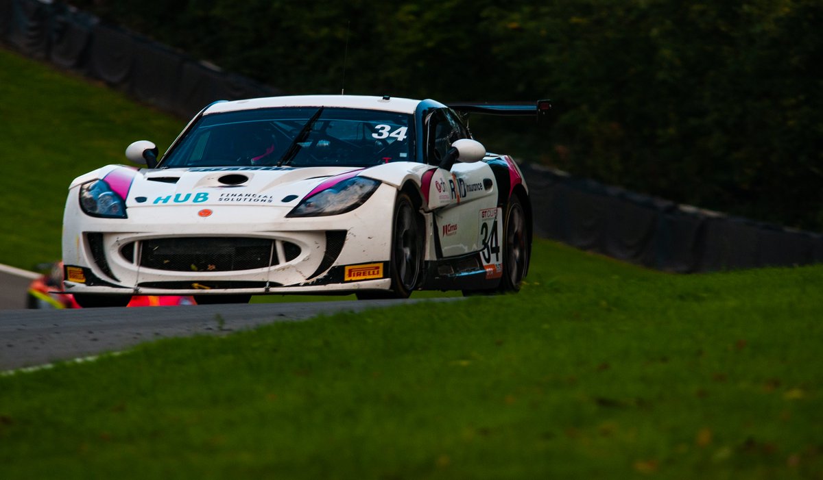 Robinbasf's tweet photo. Season done for this year, we had some great results in the @GTCUP and some bad luck, that's motorsport. At just 16 years old, still a fantastic achievement in a very difficult year for all. We reset now and go again for 2021. @TeamHardRacing @MtrsportAcademy @GinettaCars https://t.co/ljFEUuRHUC