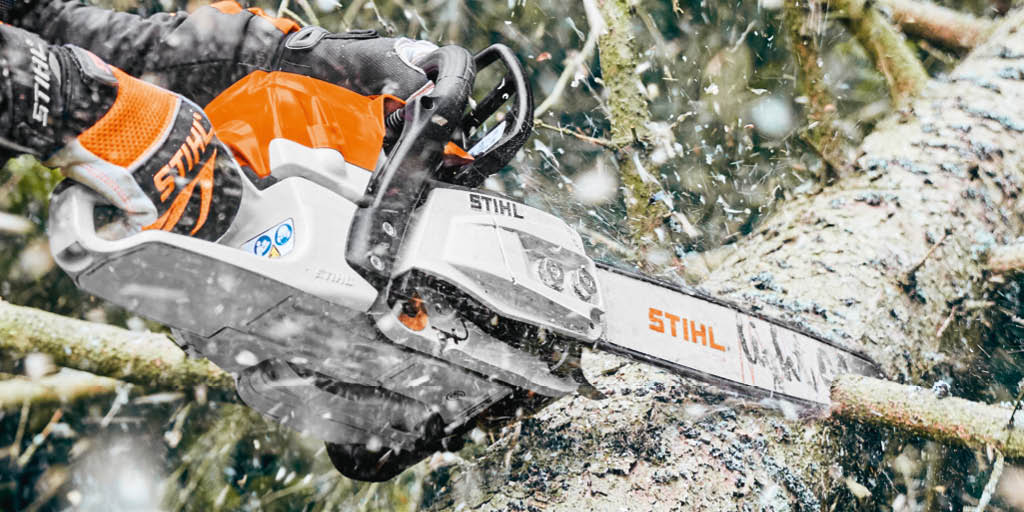 Extra quiet. Faster than ever. With the newly developed #325rspro chain, make your daily work even easier.🌲 #STIHL #chainsaw #forest #forestry Get more: stihl.com/masterclass