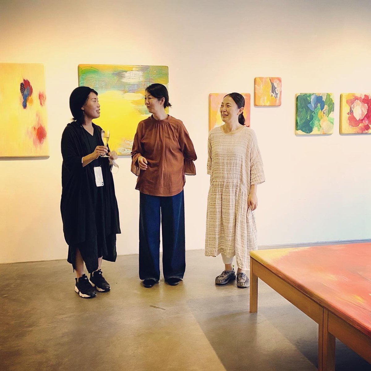pinkidea's tweet photo. このあとラジオは牧志のギャラリーショップレネミアより“ダイアローグ二人展”の話題。18:25から聞いてね。#ラジオ沖縄 #gogodowntown国際通り発 #RENEMIA https://t.co/nAAEKmD7Hw
