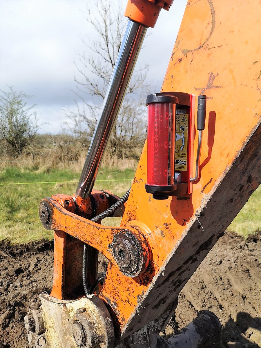hitechniques's tweet image. Looking for easy to use machine guidance solution? 
👉 GeoMax MR240 now only €449 + VAT
👉 MD360E Remote Display only €572 + VAT
More options available in store. Order online at hitechniques.ie/machine-contro… 

#Hitechniques #machineguidance