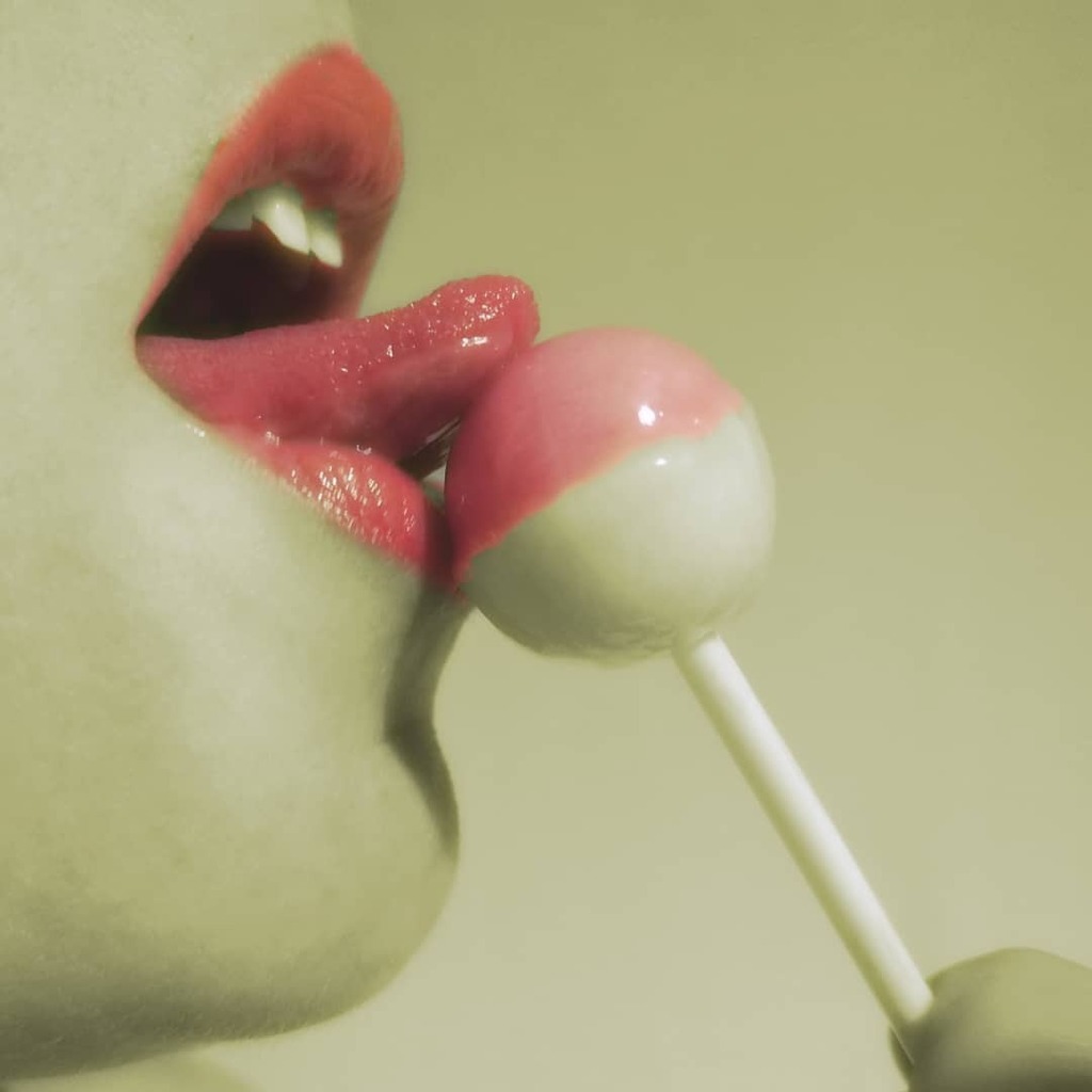 HisCockHerTail's tweet photo. Really licking forward to the weekend...so close we can almost taste it ๐ญ
#TFIF #tfifriday #lollipop #lickitgood #lickitbeforeyoustickit #tongueout #tastetheweekend https://t.co/BH6nyNLoyQ https://t.co/AYTyCWfltH