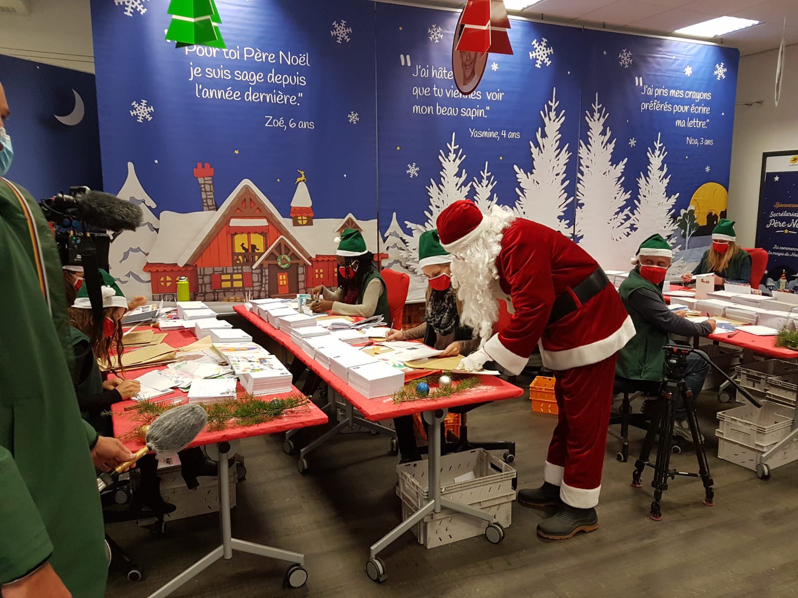 La Poste Groupe On Twitter Le Secretariat Du Pere Noel Ouvre Officiellement Ses Portes Venez Decouvrir Avec Votre Enfant Le Monde Merveilleux Du Perenoel Et De Ses Lutins Beaucoup De