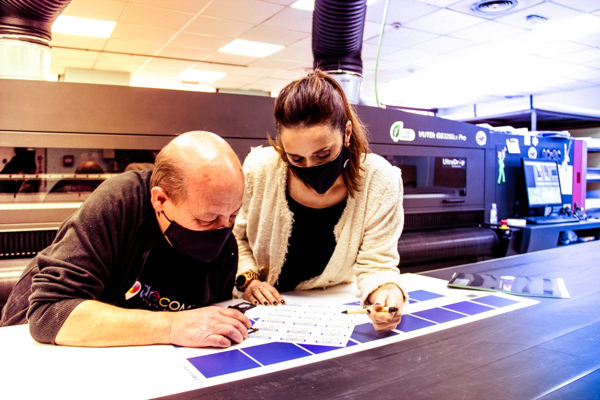 ArtecompOficial's tweet photo. Trabajar en equipo divide el trabajo y multiplica los resultados. 

¡Ahora mas juntos que nunca! 

#SomosArtecomp #SomosSoluciones #TrabajoEnEquipo #MejoraContinua #Innovación #DiseñoGráfico #Madrid #España https://t.co/1GboBMHdt8