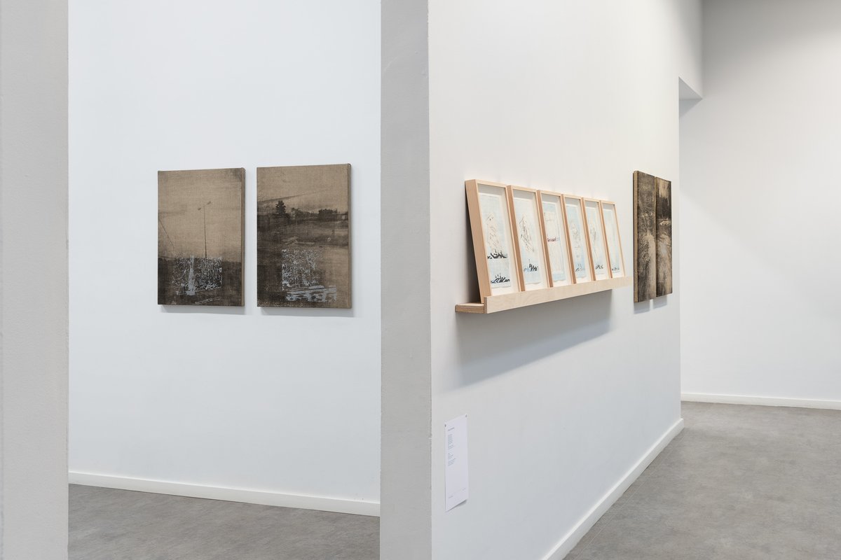 eva_Limerick's tweet photo. Friday install images→ #EireneEfstathiou, #GuestProgramme artist presenting #AJaggedLineThroughSpace in #39thEVAInternational in @limerickgallery
Link ⬇️
https://t.co/gFqDAMp6h9
📷:Eirene Efsthathiou, #AJaggedLineThroughSpace, 2017-19. CourtesyArtist + #EVA. Photo:#JedNiezgoda https://t.co/5Rk9h3iynr