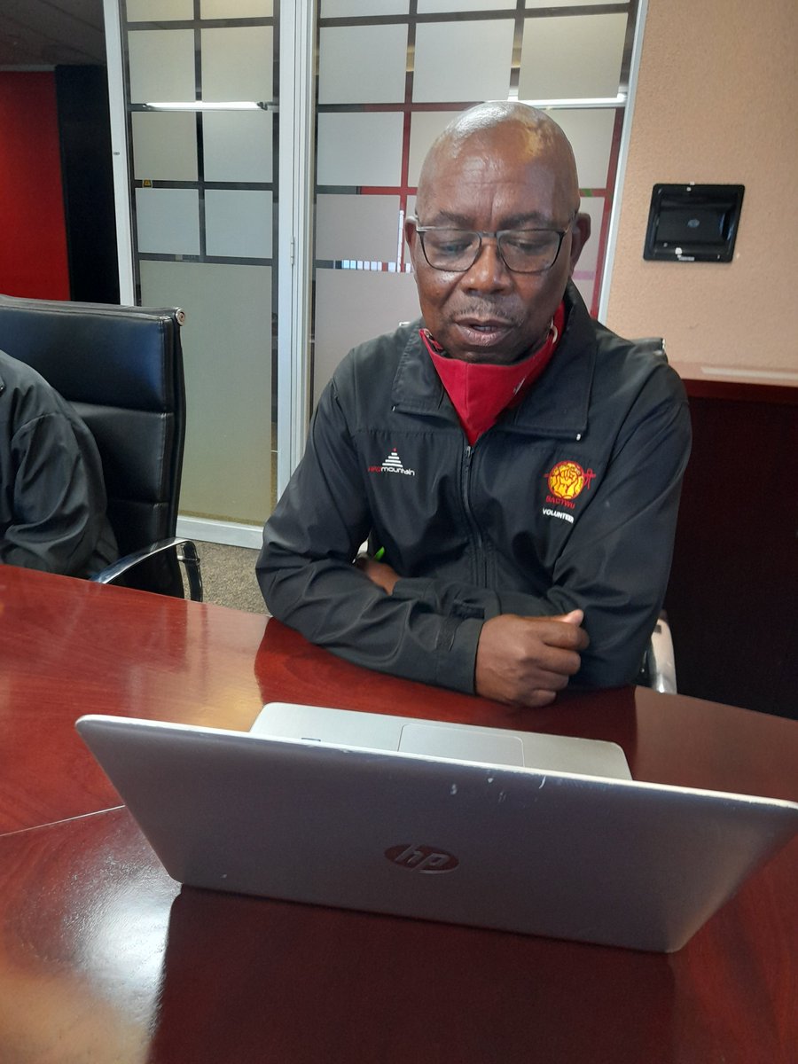 _cosatu's tweet photo. Now, #COSATU General Secretary, Bheki Ntshalintshali tables the #COSATUCollectiveBargainingConference Draft Declaration before the Plenary session #Back2Basics https://t.co/Ox5JuzYach