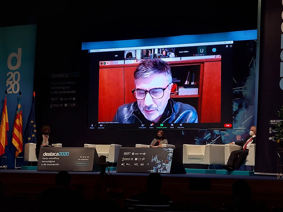 cModelEcoUJI's tweet photo. El nostre director, @xamomo, intervé en la jornada de cloenda de #Destaca2020, en una taula sobre #innovació explica el funcionament de la Càtedra i de la @xarxamodelecocv, amb participació de @UJIuniversitat @UPV @UV_EG @UA_Universidad i @UniversidadMH https://t.co/2MoRfO1ar2