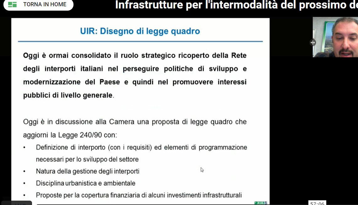 Matteo Gasparato, Presidente <a href="/URiuniti/">UIR Unione Interporti Riuniti</a> a Green Logistics Intermodal Forum: "È in fase di discussione alla #CameradeiDeputati una proposta di provvedimento legislativo per fornire una solida disciplina generale in materia di Interporti e di rete interportuale nazionale"
#logistica