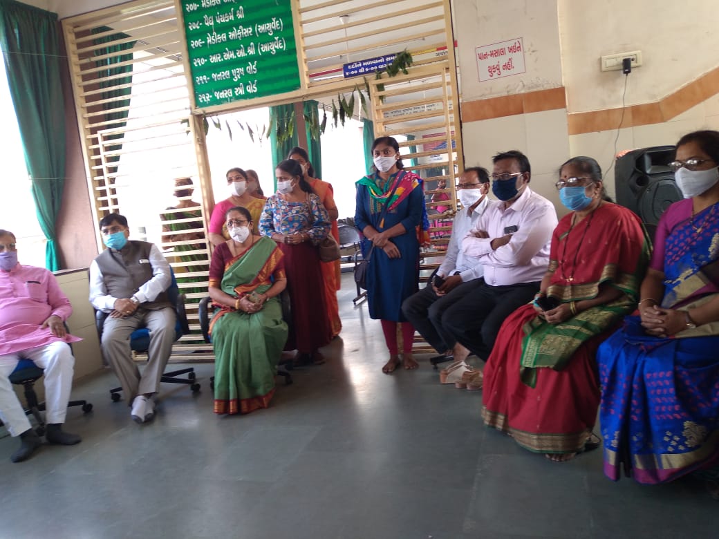 અમરાઇવાડી વિધાનસભા ના ખોખરા વોર્ડ માં આવેલ  રૂક્ષમણીબેન હોસ્પિટલમાં અદ્યતન ટેકોનોલૉજી થી સરળ સુવિધાઓ માટે તૈયાર કરેલ  મેડીકલ સોફટવેર નું લોકાર્પણ કર્યું.