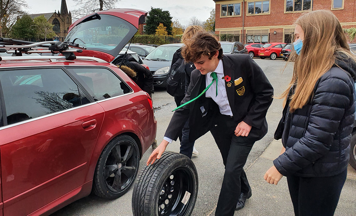 stockportgs's tweet photo. Sixth Formers have been learning about car maintenance as part of their Skills for Life Enrichment Programme course.
During their lessons they discovered how to check gauges, fluids and oil and how to change a tyre.
https://t.co/5vN8S3CipU
#SGSsixthform #enrichmentprogramme https://t.co/NjXDu9r8FF