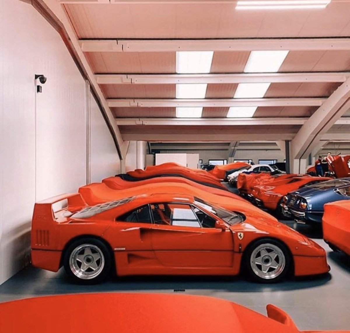 TMTfoundation_'s tweet photo. Dream Garage 🙌🏾 Follow @TMTfoundation_ and comment #YES on every posts on this page https://t.co/oTYWmAGUEV