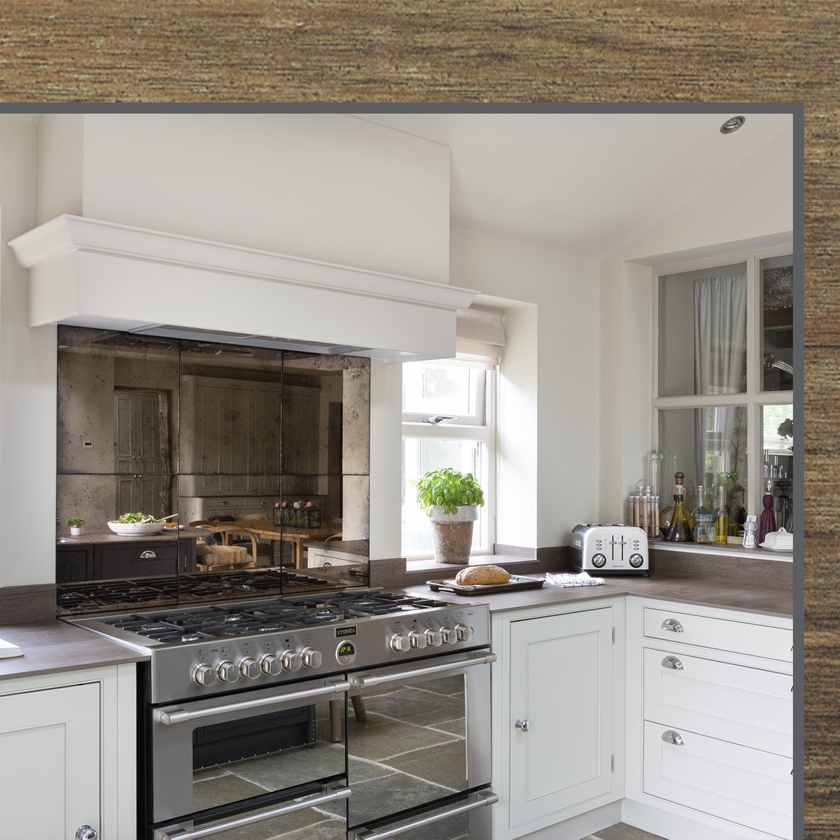 CRLstone's tweet photo. Does your kitchen lack space? Look no further! There are an abundance of compact kitchen ideas that will maximise on efficiency and style. Click below to read our blog and find out more!
https://t.co/ksjGSlMZk2
🎨 Ceralsio Arizona
#compactkitchen #smallkitchendesign #kitchenblog https://t.co/rbzIjaqtVw