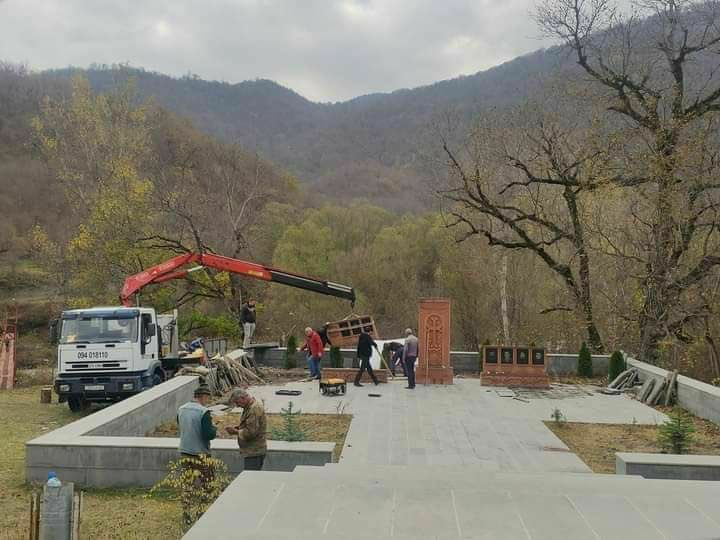 Armenians are destroying the graves and statues of their deceased ones in the cemeteries of Kalbajar and Lachin districts before they leave those territories based on the Peace Agreement. #KarabakhNow #NagornoKarabakh #KarabakhWar #Kalbajar #Lachin #KarabakhisAzerbaijan