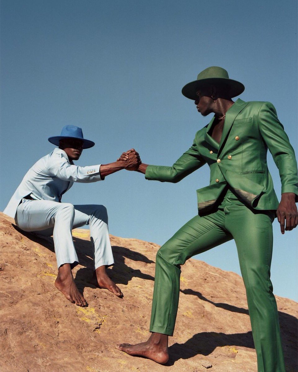 prazzlearts's tweet photo. Suns of the Earth
creative director — @beonciadunn
photographer — @princehamadi
wardrobe stylist — @beonciadunn
models — @abusalam___ @swaggy_mo
suits — @henrycoutureparis
#primedazzle #prime #primevisuals
#blackbloggers #africa #culture #african https://t.co/nswXyivmms