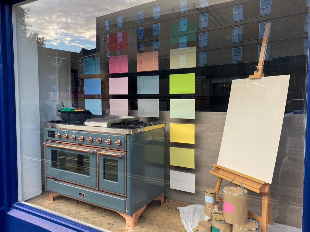 ILVEAppliances's tweet photo. With ILVE, your range cooker is a blank canvas, choose our RAL colour match service to create your dream cooker 🎨 

We have an endless selection of colour shades for you to perfectly match the interior design of your kitchen💭 This Majestic range cooker is in the RAL shade 7031! https://t.co/ir7E6iTeNl