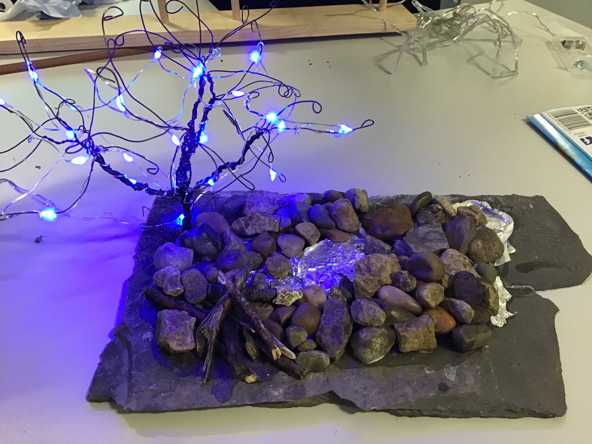 Fantastic Creative Arts project this week! The pupils have been working with metal wire and natural elements to create Winter Mystical Gardens. ❄️❄️❄️