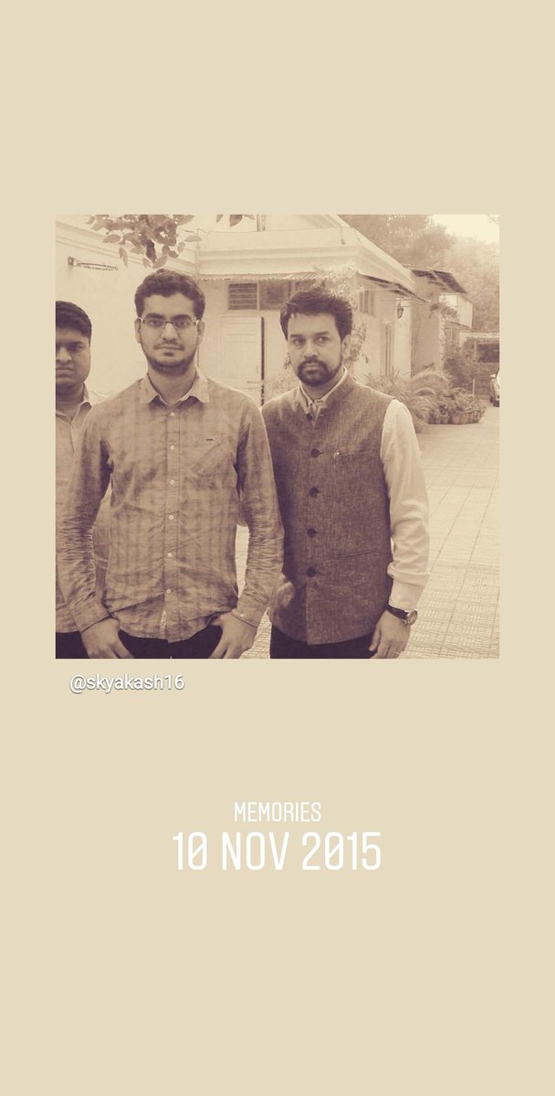 akashkapahi's tweet photo. 🙏HAPPY DIWALI 🥎🏀⚽️🏏🧨😃🥳🎉💥 #Basicboys 😃 https://t.co/RJkVts9DNF