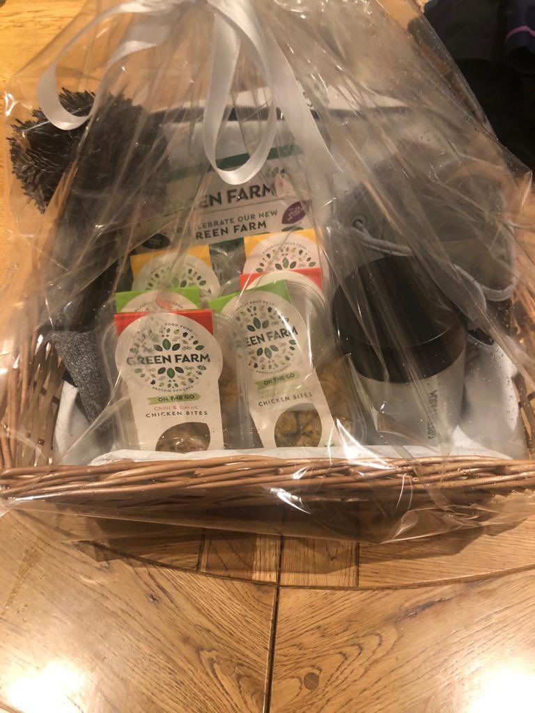 MFennellyKK's tweet photo. Nice protein nibbles and accessories from @Green_Farm1 this week. Will come in handy over the coming days and weeks. 🚴🏃🏻‍♂️ https://t.co/53cdXS3KGJ