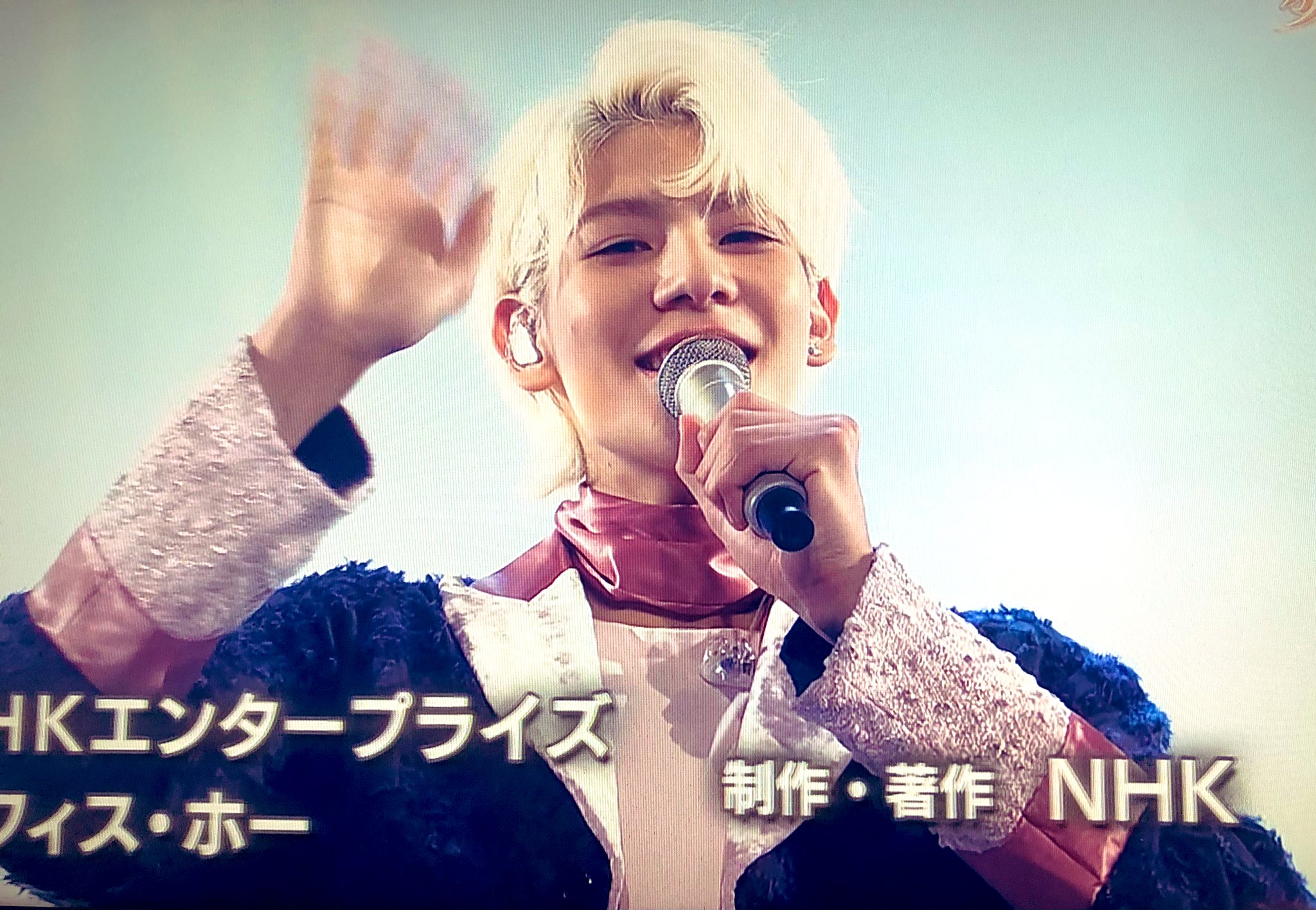 45 ラウちゃんはライブ後で喉が潰れてるのか 声変わりなのか わが家のリアルdkはもう声変わり終わってる感じだけど個人差あるよね 何はともあれ ラウールのバイバイ可愛かった 少クラ Snowman 朝焼けの花 T Co Swd5ve28f8 Twitter